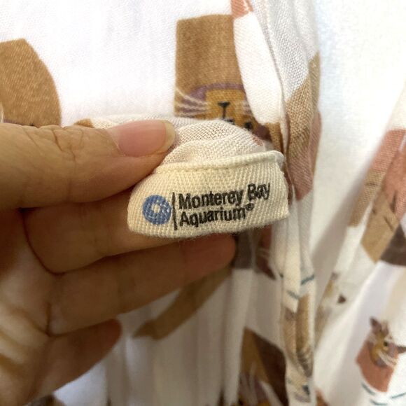 Monterey Aquarium Bay Women’s Scarf Design By Alexander Vidal Sea Otters 27/66" - Picture 8 of 8